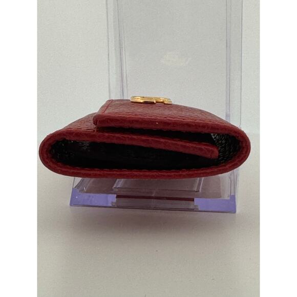 🔴 Gucci GG Marmont 6-Hook Key Case – Red Pebbled Leather - Picture 6 of 8